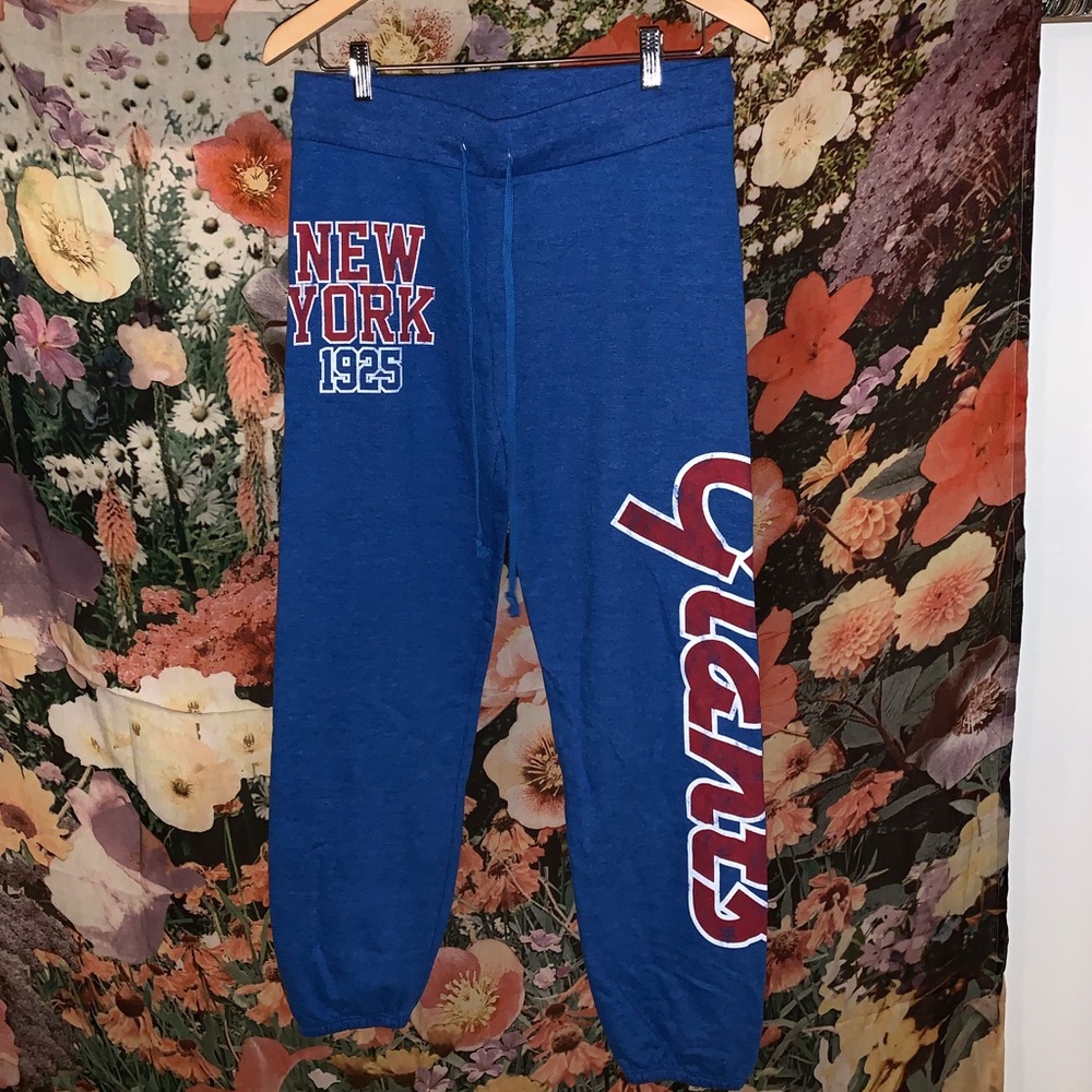 NY giants sweatpants.